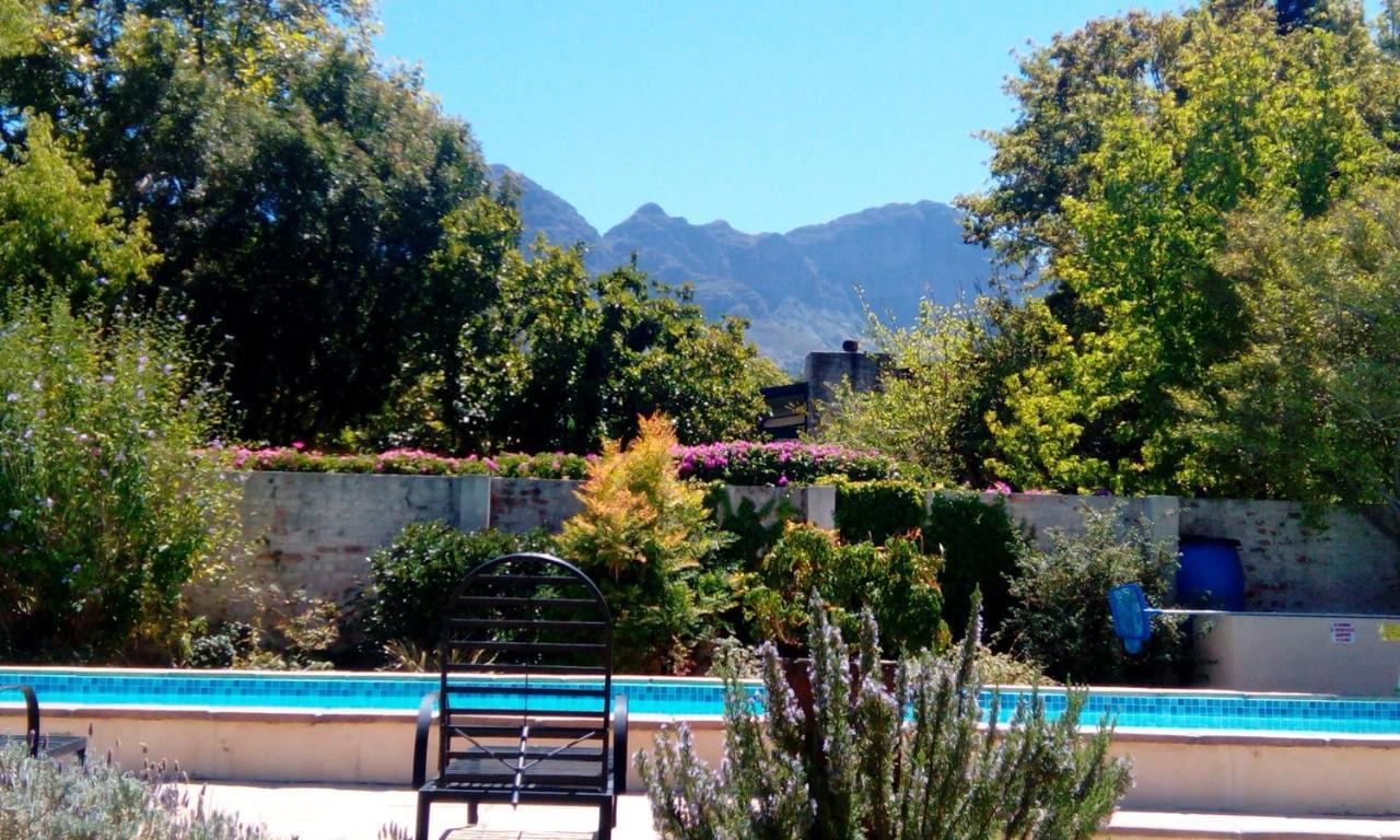 Gaestehaus Helderbergview Somerset West Buitenkant foto